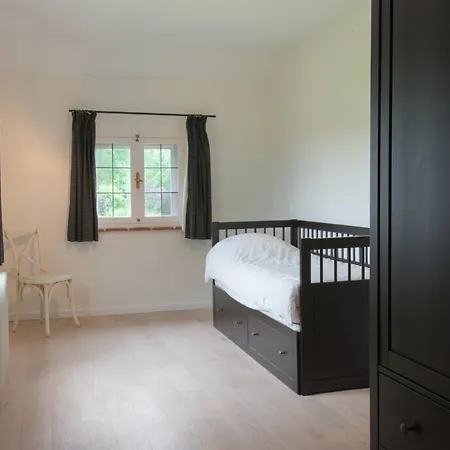 Mansion In Liege With Private Garden